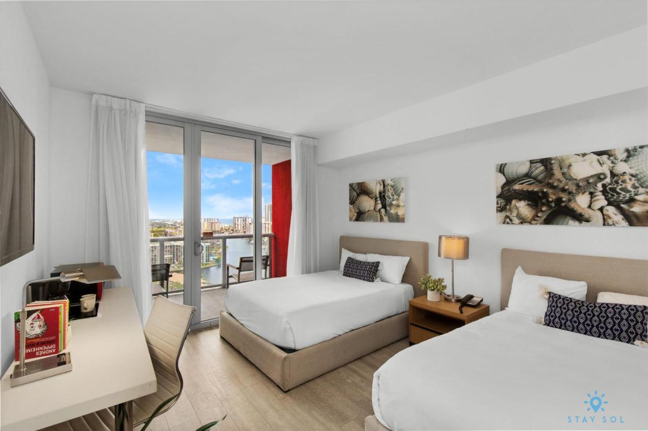 Upper Studio With Balcony,Pool And Gym, Near Beach Hallandale Beach Exterior foto